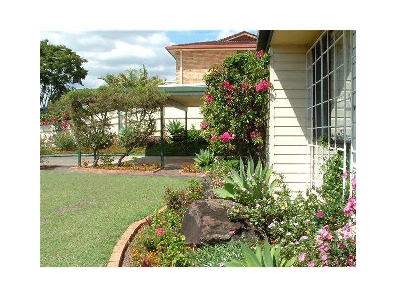7 Donnington Street, Carindale QLD 4152