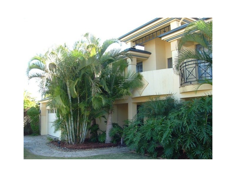 54 Amersham Crescent, Carindale QLD 4152