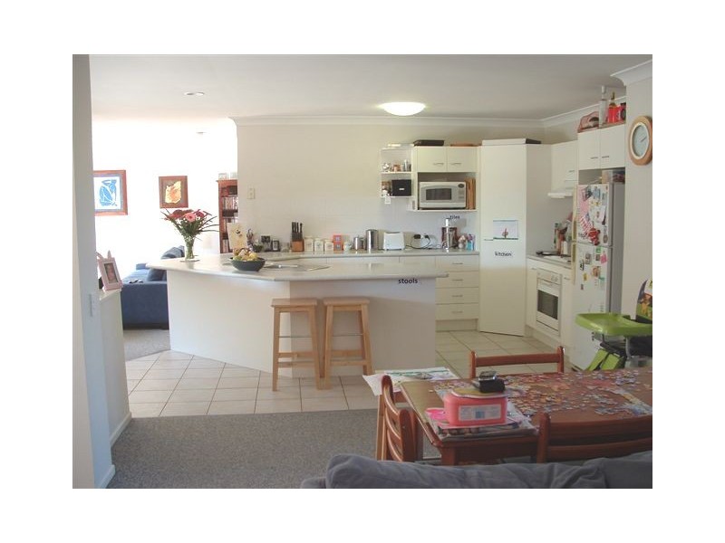 20 Hereford Crescent, Carindale QLD 4152