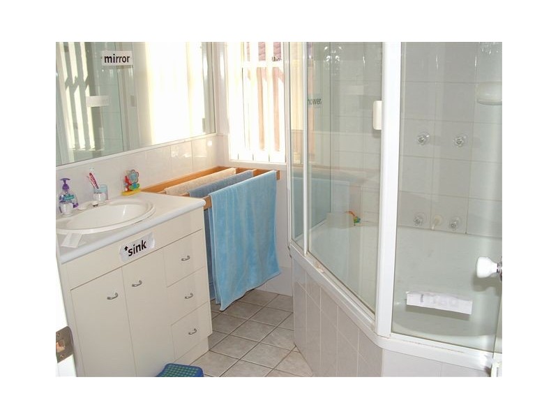 20 Hereford, Carindale QLD 4152