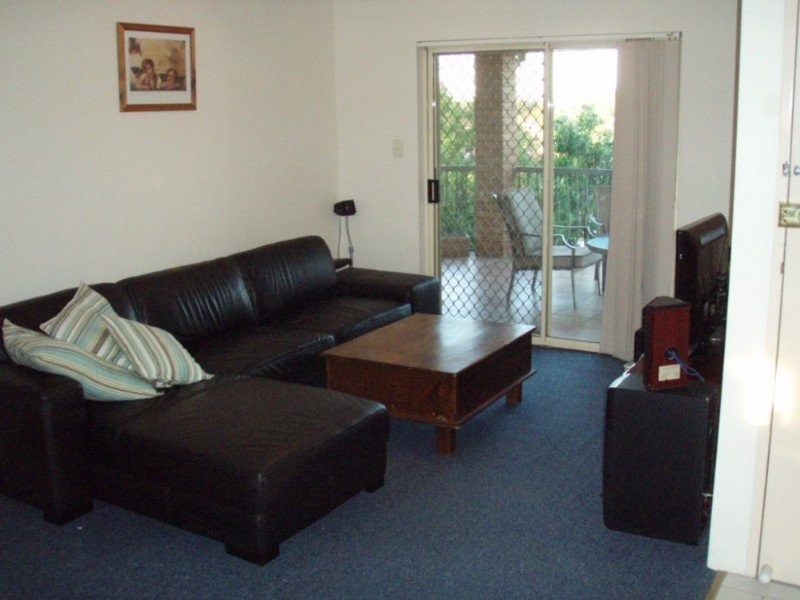 5/16 Dickenson Street, Carina QLD 4152