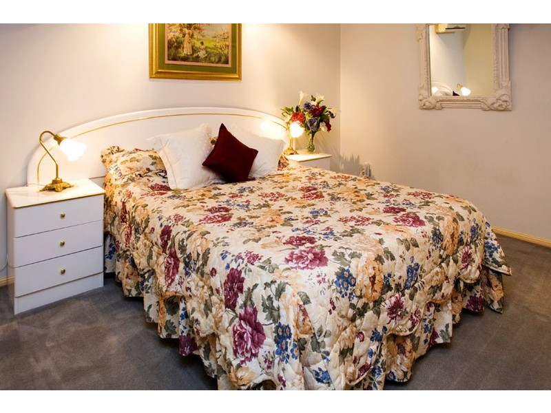 14 Raymore Court, Carindale QLD 4152