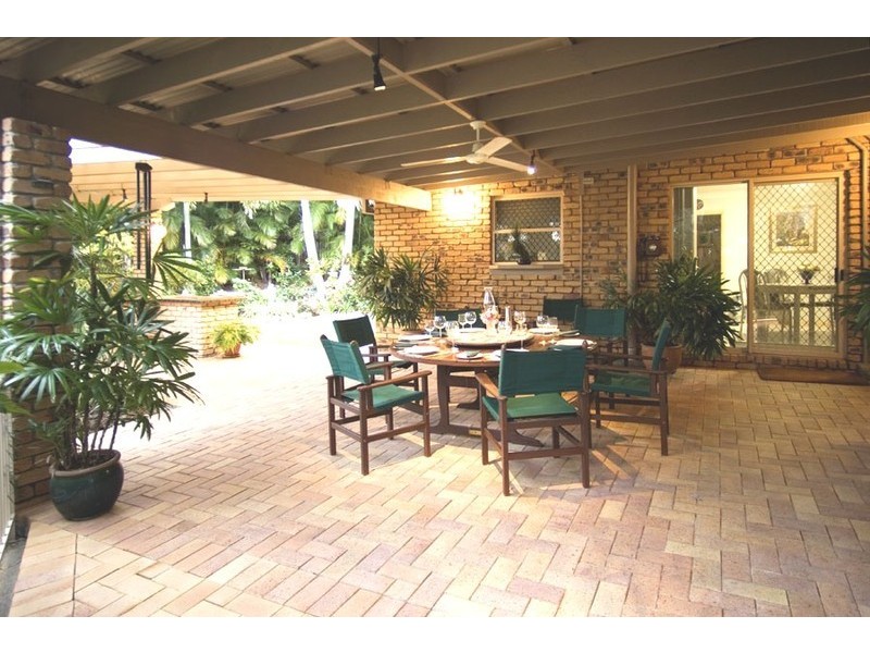 14 Raymore Court, Carindale QLD 4152