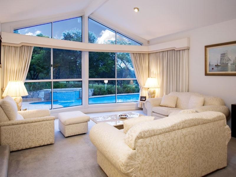 4 Haslam Court, Carindale QLD 4152