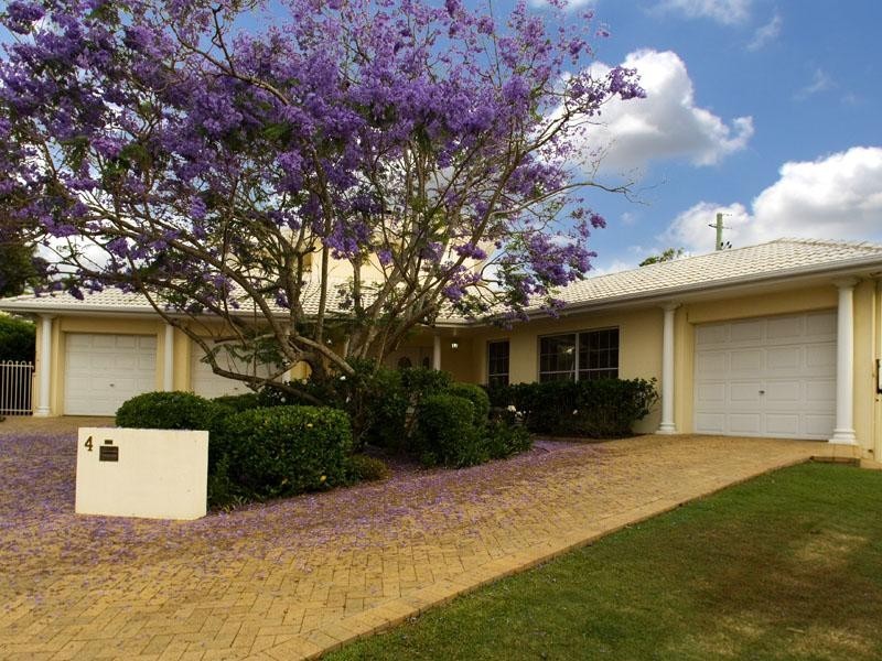 4 Haslam Court, Carindale QLD 4152