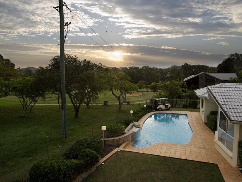 4 Haslam Court, Carindale QLD 4152