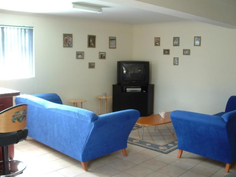 23 Uther Street, Carindale QLD 4152