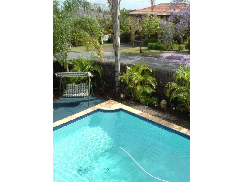 23 Uther Street, Carindale QLD 4152