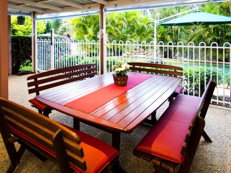 38 Amersham Crescent, Carindale QLD 4152