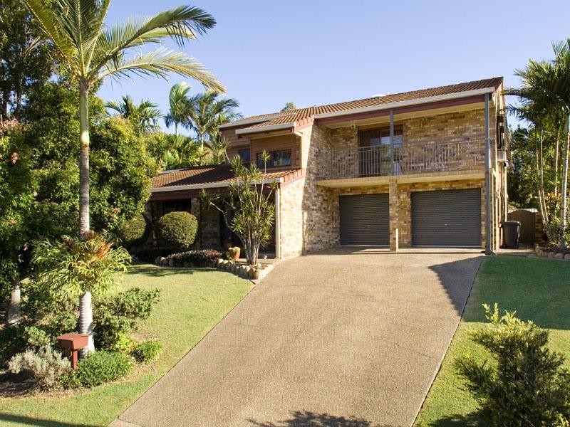 38 Naretha Street, Carindale QLD 4152