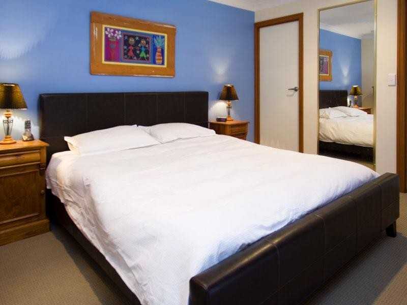 38 Naretha Street, Carindale QLD 4152