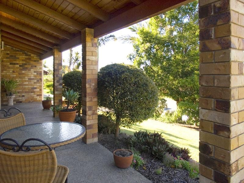 38 Naretha Street, Carindale QLD 4152