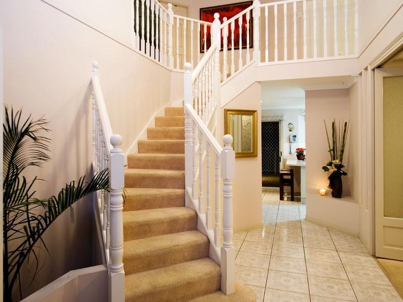 38 Amersham Crescent, Carindale QLD 4152