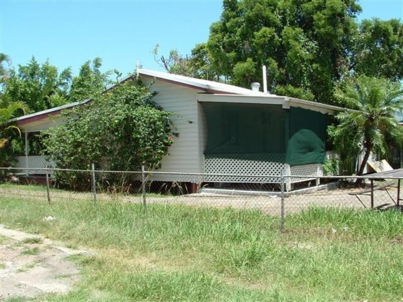 18 Hamilton Street, Tingalpa QLD 4173