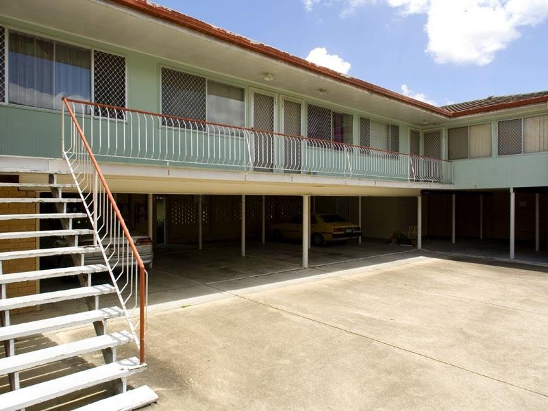52 Nelson Street, Coorparoo QLD 4151