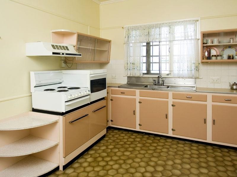 11 Faraday Street, Camp Hill QLD 4152