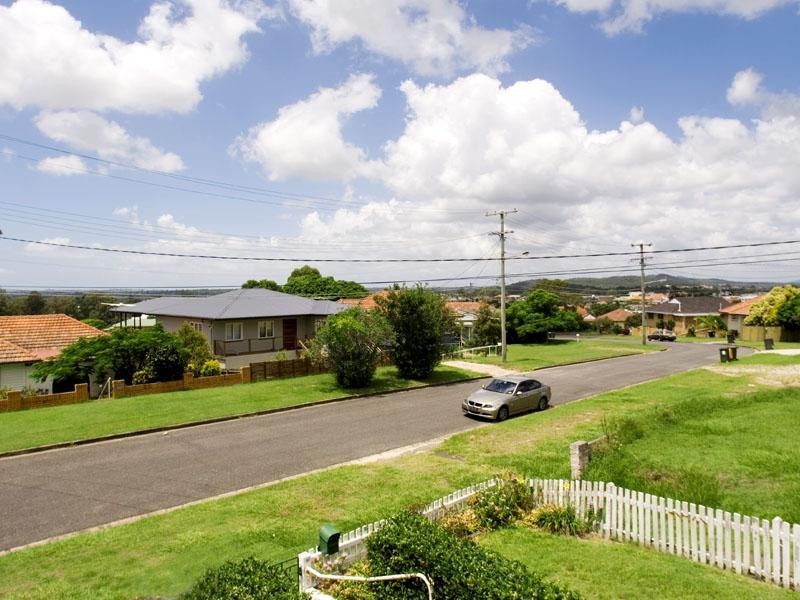 11 Faraday Street, Camp Hill QLD 4152