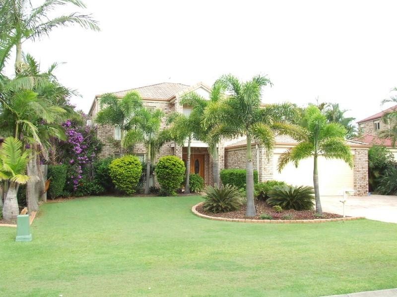 6 Glastonbury Place, Carindale QLD 4152