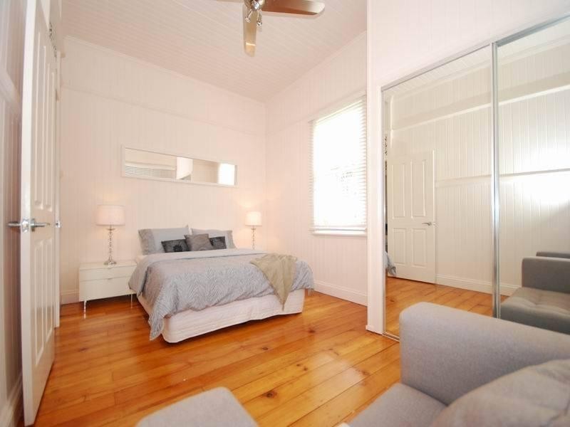 20 Morley Street, Toowong QLD 4066