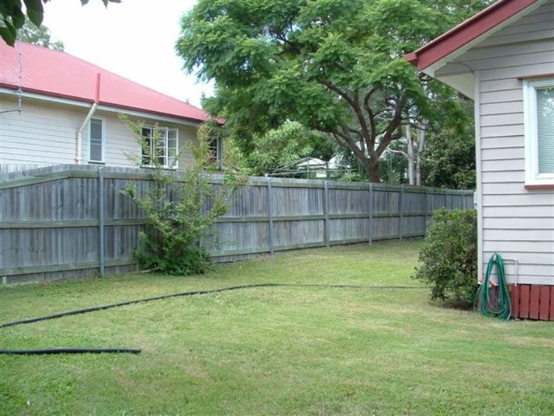 15 Swayne Street, Carina Heights QLD 4152