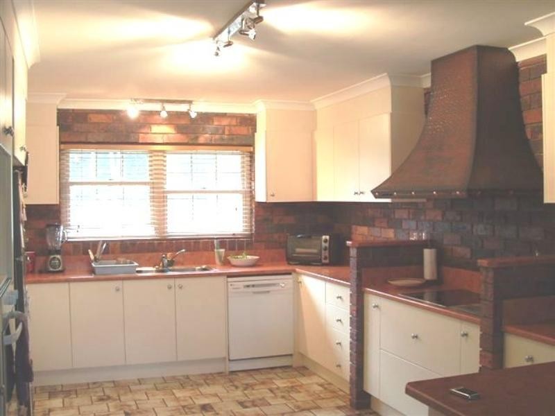 269 Winstanley Street, Carindale QLD 4152