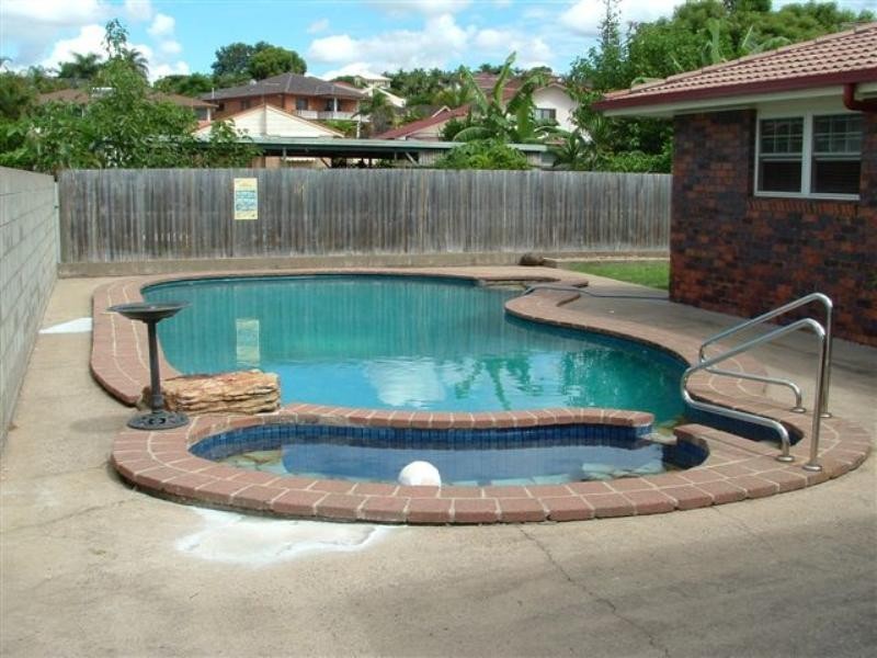 269 Winstanley Street, Carindale QLD 4152