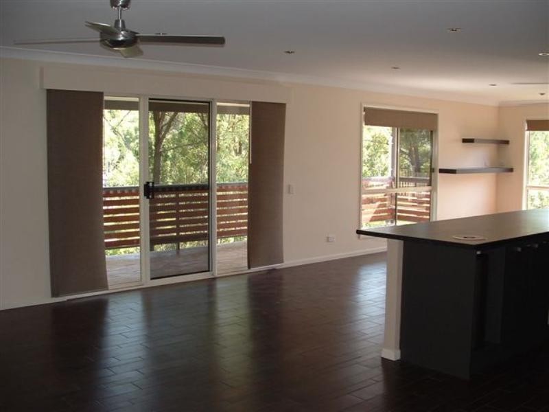 6 Maddison Place, Carina QLD 4152