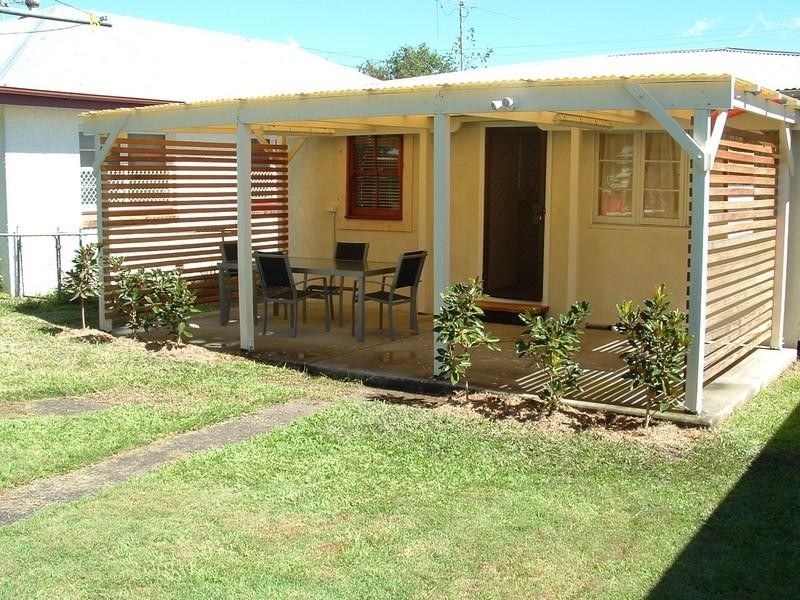 39 Adelaide Street, Carina QLD 4152