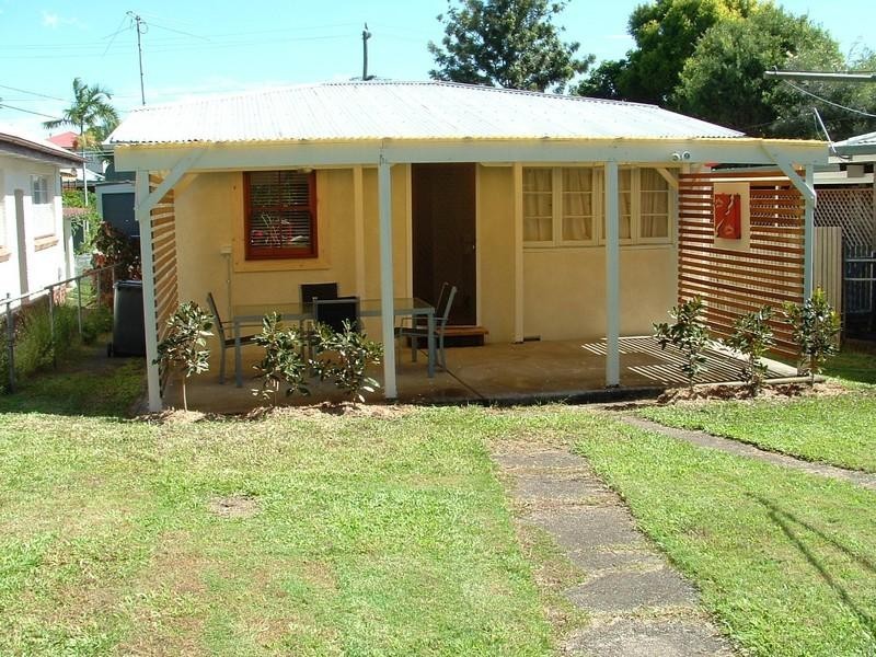 39 Adelaide Street, Carina QLD 4152