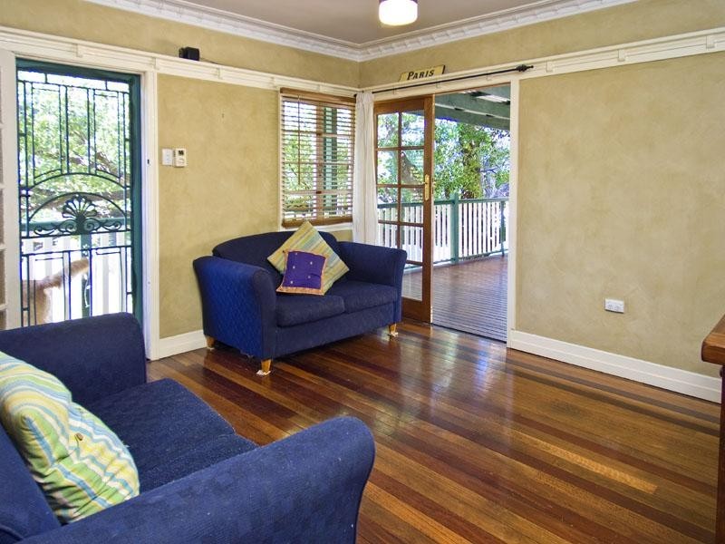 37 Lindwall Street, Upper Mount Gravatt QLD 4122