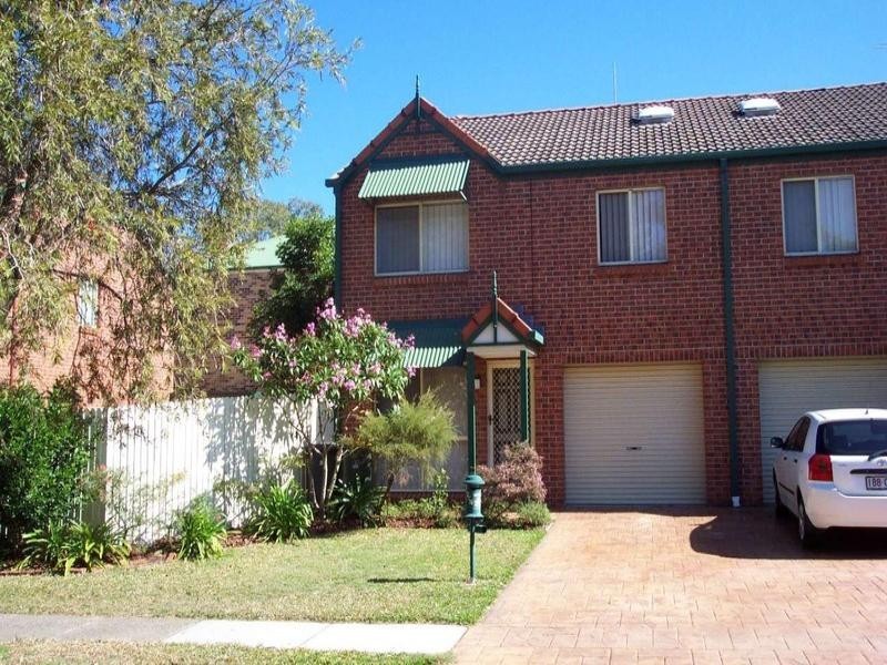 2/76 Clarendon Street, East Brisbane QLD 4169