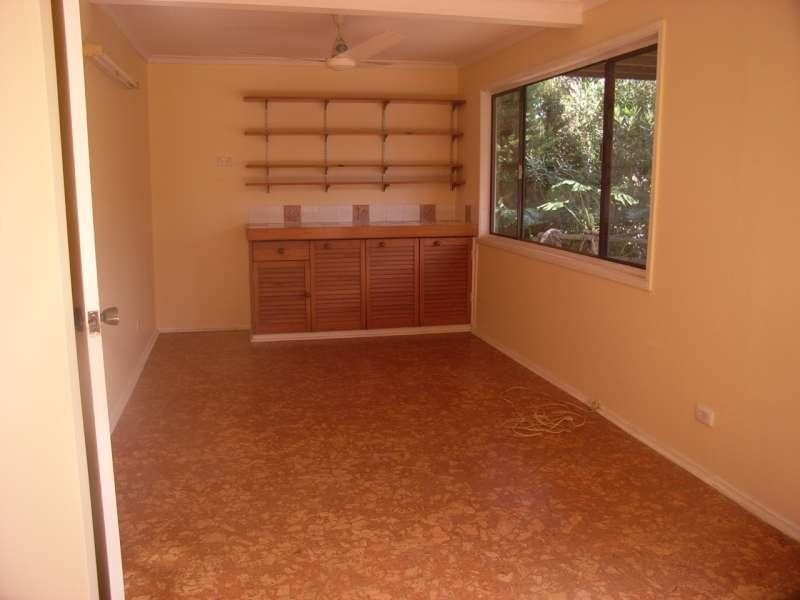 26 Paramount Terrace, Seven Hills QLD 4170