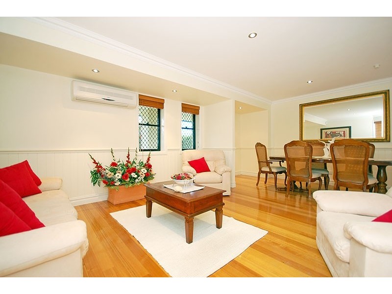1 Devonshire Court, Carina Heights QLD 4152