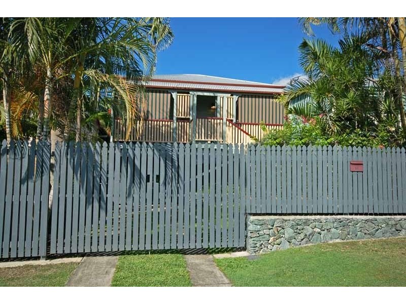 14 Moore Street, Morningside QLD 4170