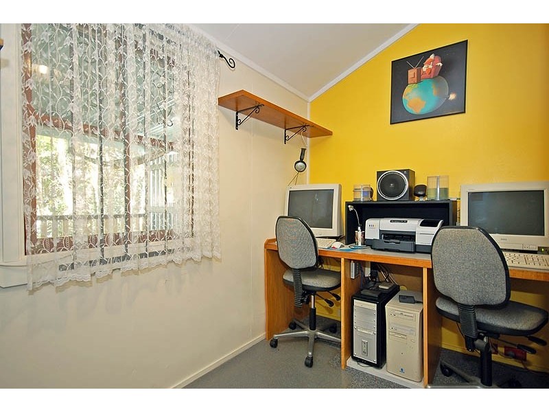 14 Moore Street, Morningside QLD 4170