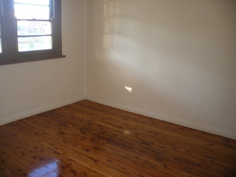 10a Owen Street, Westmead NSW 2145