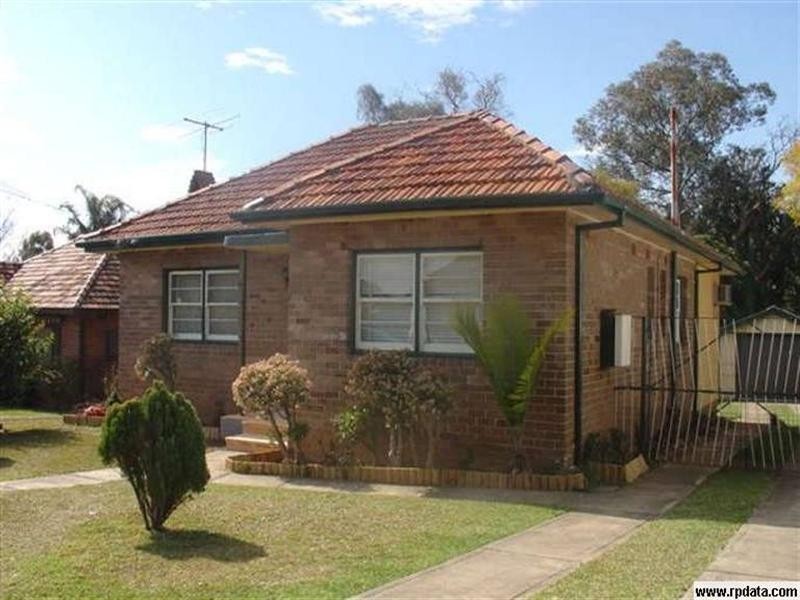 77 Spurway Street, Ermington NSW 2115