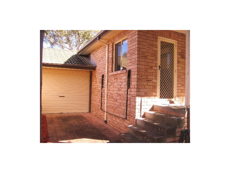 27/4 Wylde Street, Carlingford NSW 2118