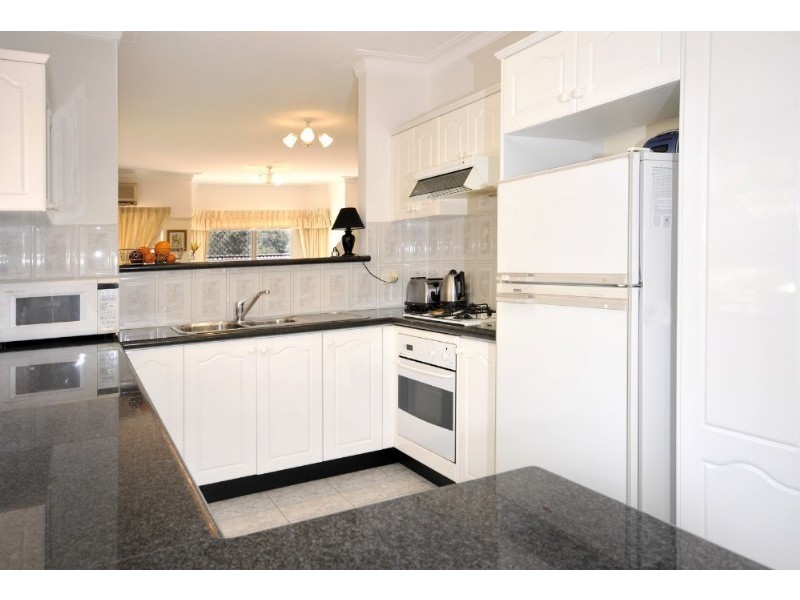 10/24 Honiton Avenue East, Carlingford NSW 2118