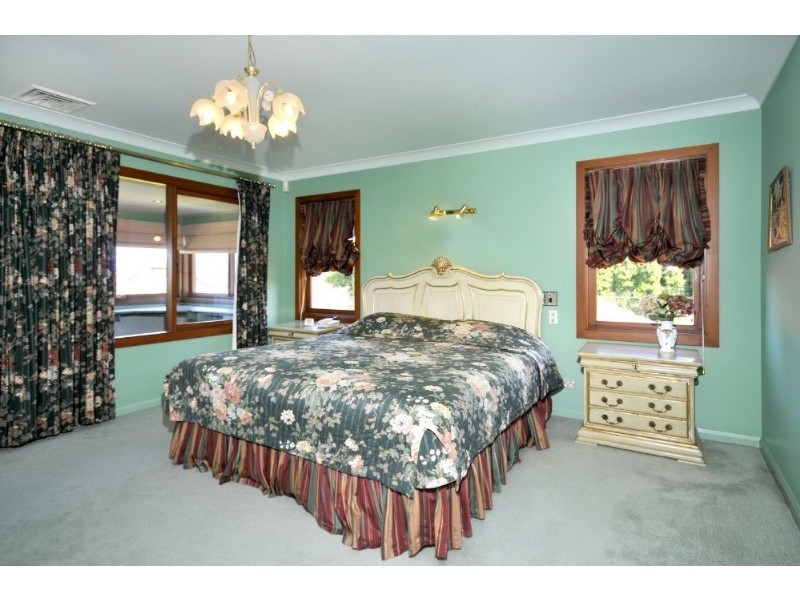 4-6 Cumbrae Place, Oatlands NSW 2117