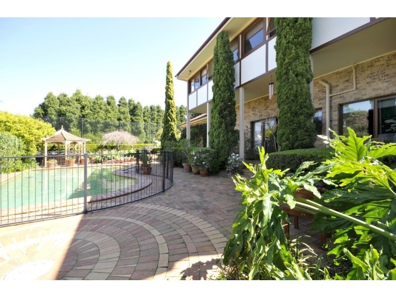 4-6 Cumbrae Place, Oatlands NSW 2117