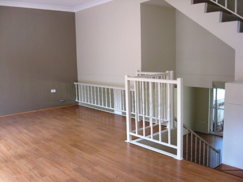 2/94 Park Road, Rydalmere NSW 2116