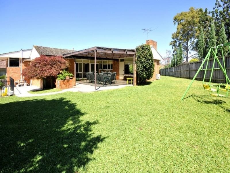 17 Oatlands Crescent, Oatlands NSW 2117