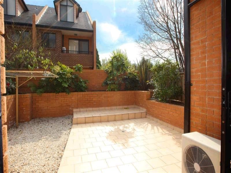 5/210 Pennant Hills Road, Oatlands NSW 2117