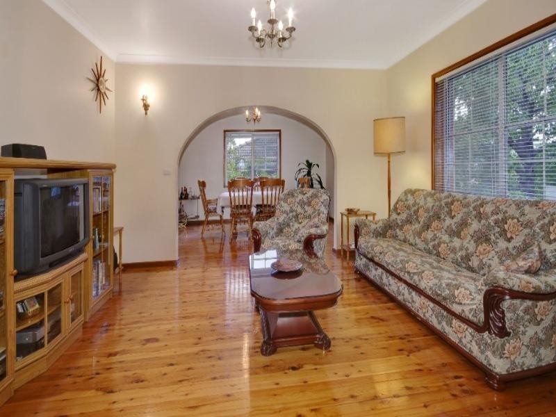 18 Honiton Avenue, Carlingford NSW 2118