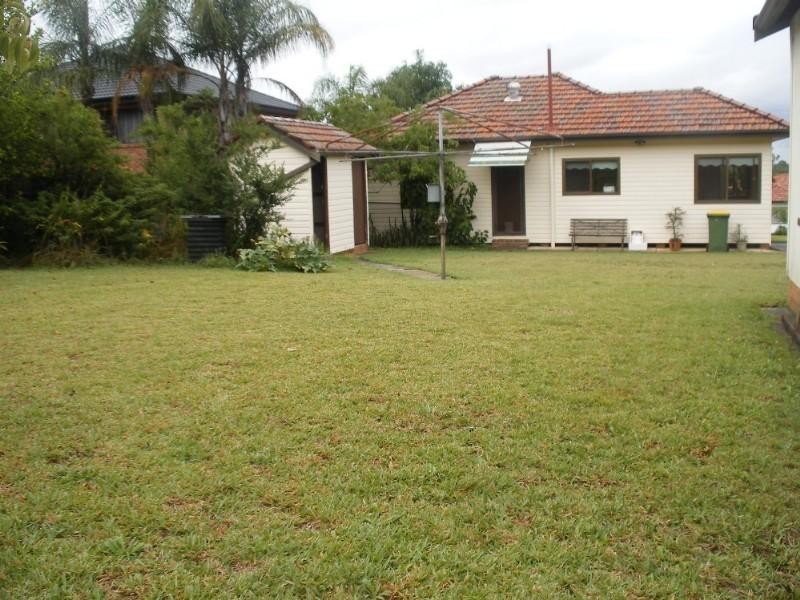 8 Arrunga Street, Dundas NSW 2117