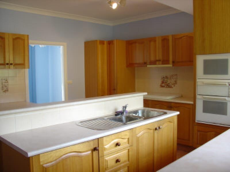 27 St Aidans Avenue, Oatlands NSW 2117