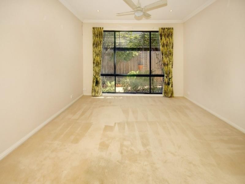 16 Bellenden Close, Glenwood NSW 2768
