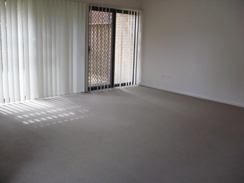 1/2 Charles Street, Carlingford NSW 2118