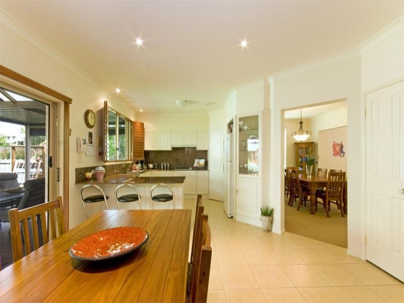 13 Blackwattle Circuit, Northmead NSW 2152